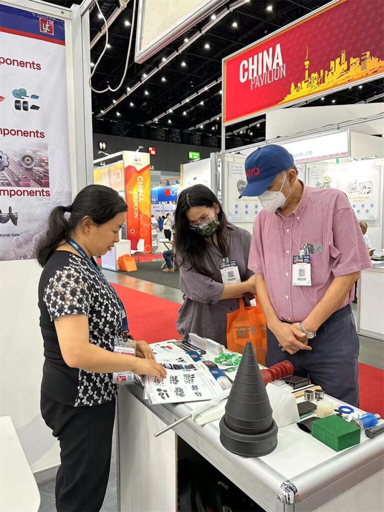 Manufacturing Expo Bangkok-clients visiting-1 (9)