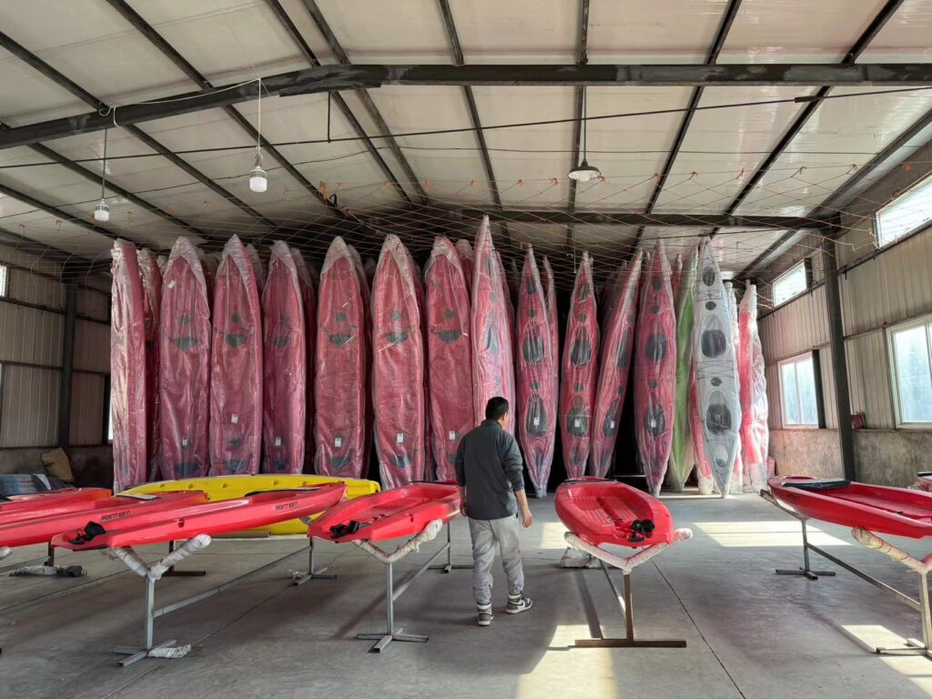 Canoe manufacturer